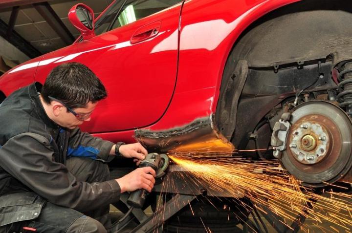 Comment choisir le bon garagiste pour l'entretien de votre voiture ?, Montignac